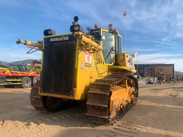 Komatsu D155 AX
